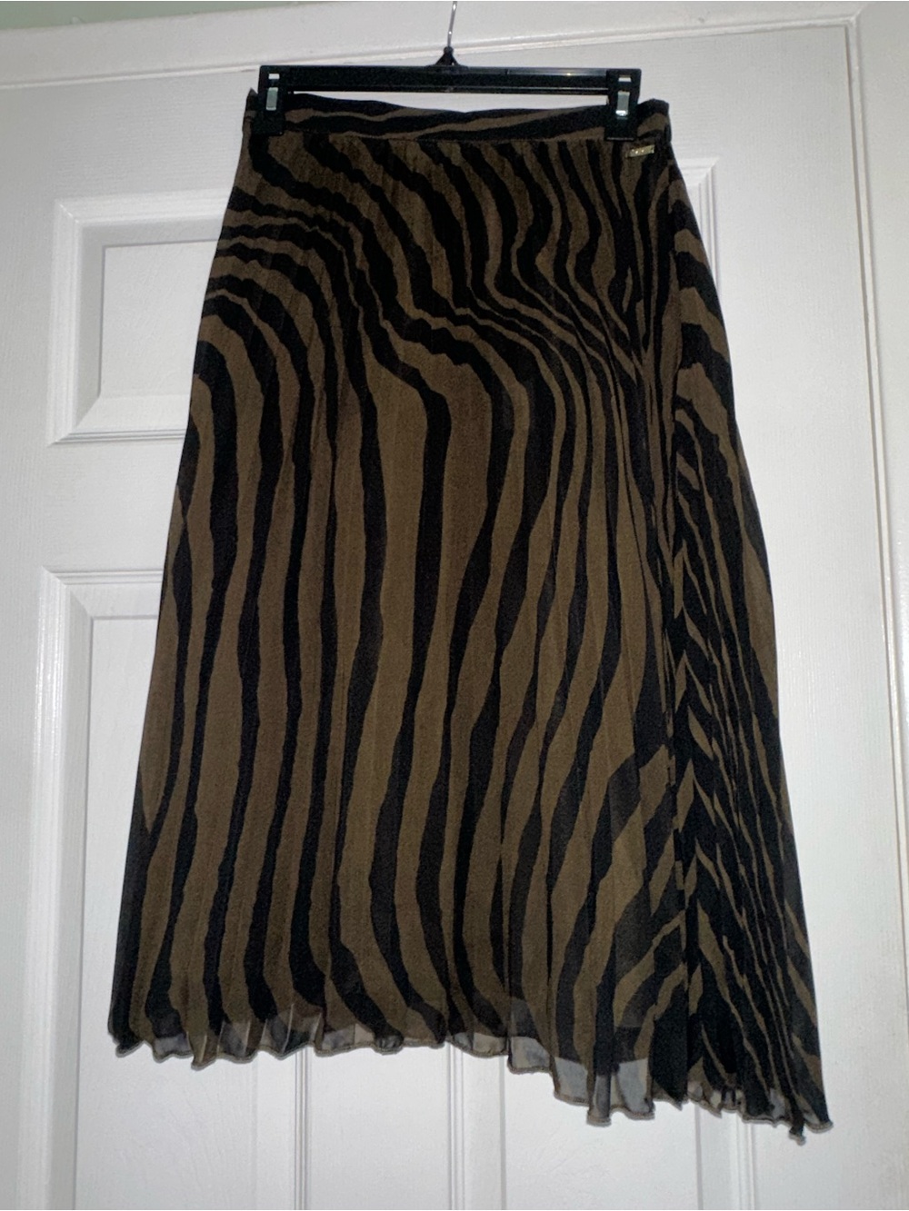 T Tahari Brown and Black Zebra-Print Midi Pleated Skirt